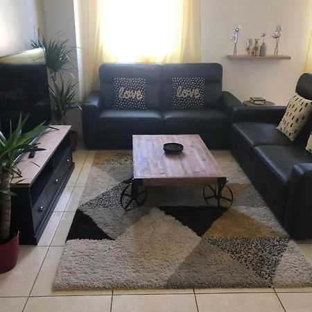 מונט-לה-ג'ולי Grand Logement A 300 Metres De La Gare מראה חיצוני תמונה